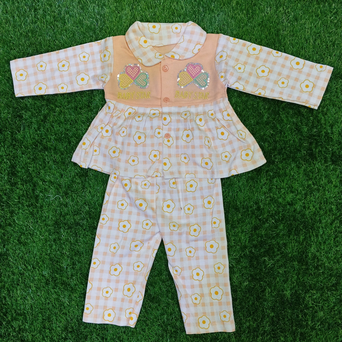 All-Season Checkered Floral and Star Design Top with Pants